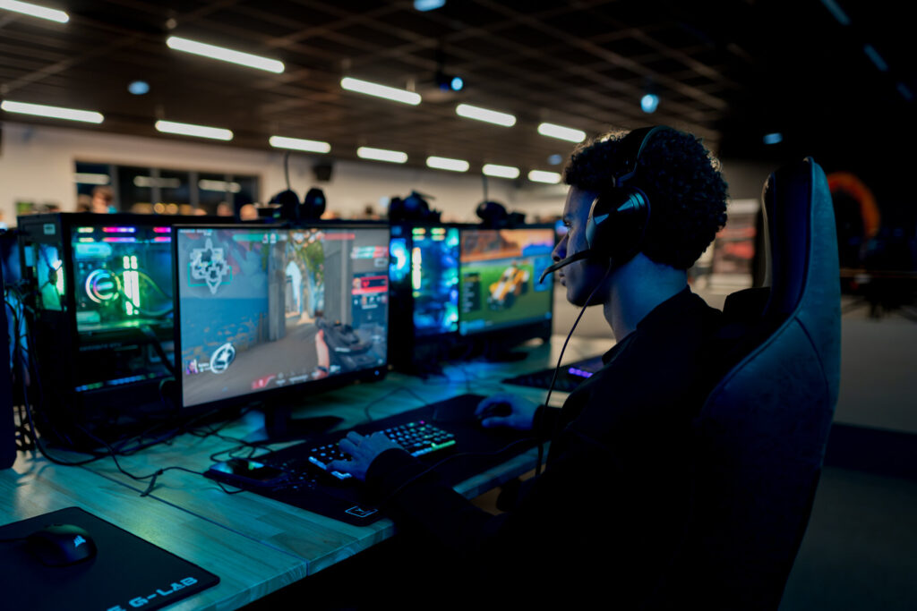Setup des PC gaming de notre espace LAN à Brest - UNI-XP, salle gaming