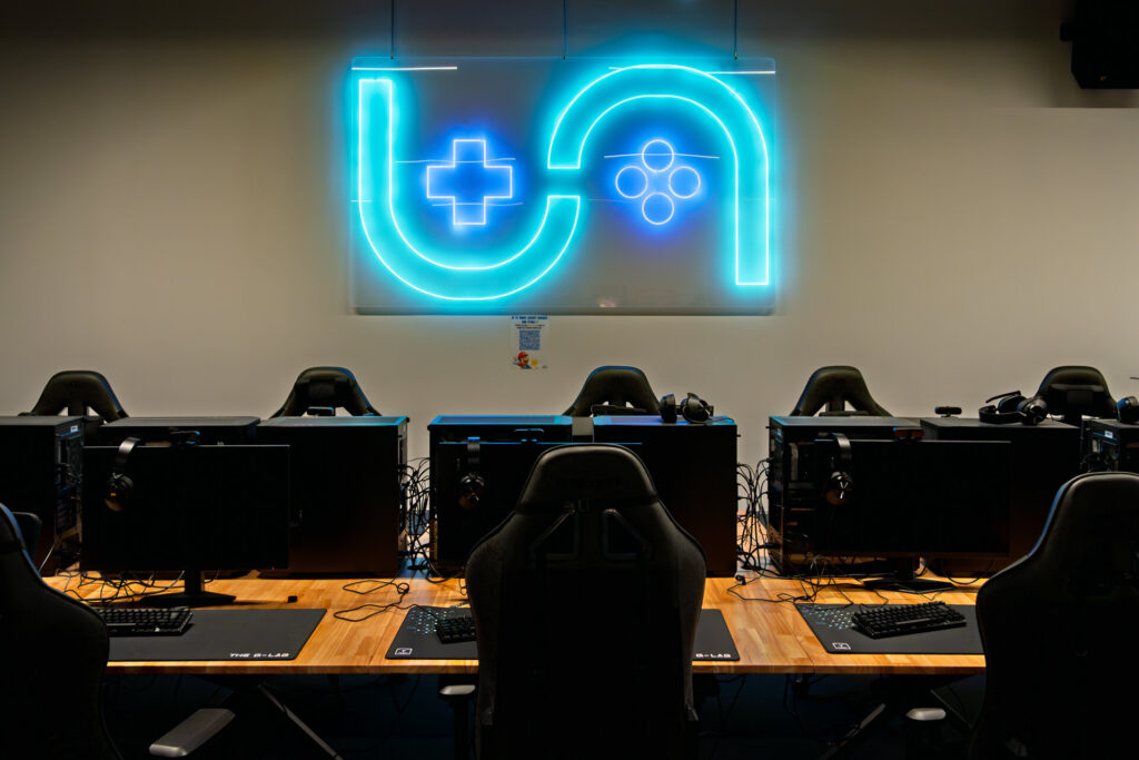 privatisation salle gaming à Brest - UNI-XP